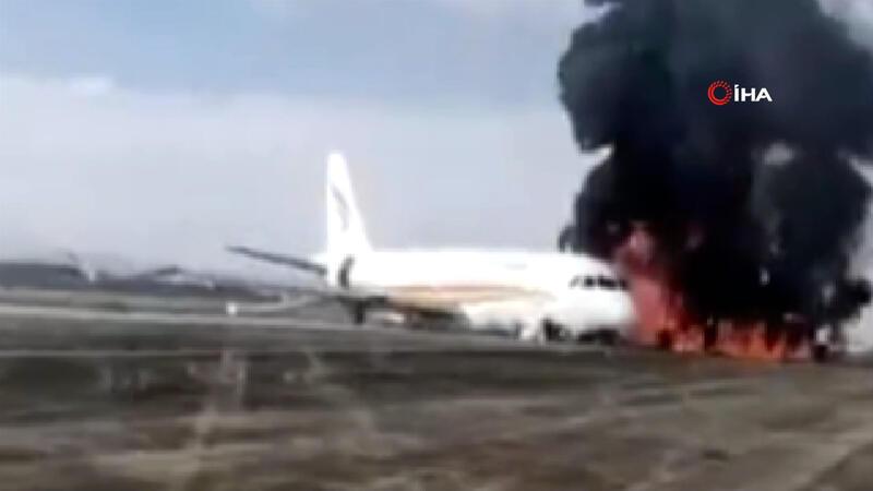 Çin’de 122 kişiyi taşıyan uçak pistte alev aldı