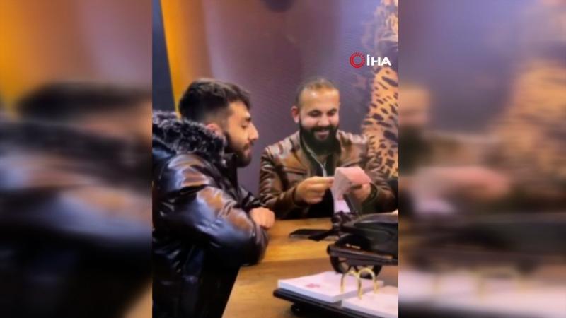 Dolandırdıkları paraları dalga geçerek sayan pişkin tefecilerin görüntüleri ortaya çıktı
