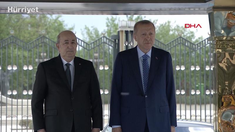 Cumhurbaşkanı Erdoğan, Abdülmecid Tebbun'u resmi törenle karşıladı