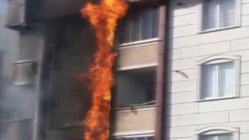 Esenyurt'ta korkutan yangın: Bir anda tüm apartmanı sardı