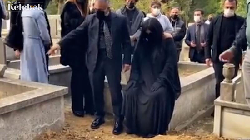 Bülent Ersoy'un babasının mezarı başında söyledikleri aylar sonra gündem oldu.