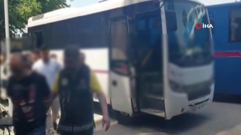 İzmir’de FETÖ operasyonu: 5 tutuklama