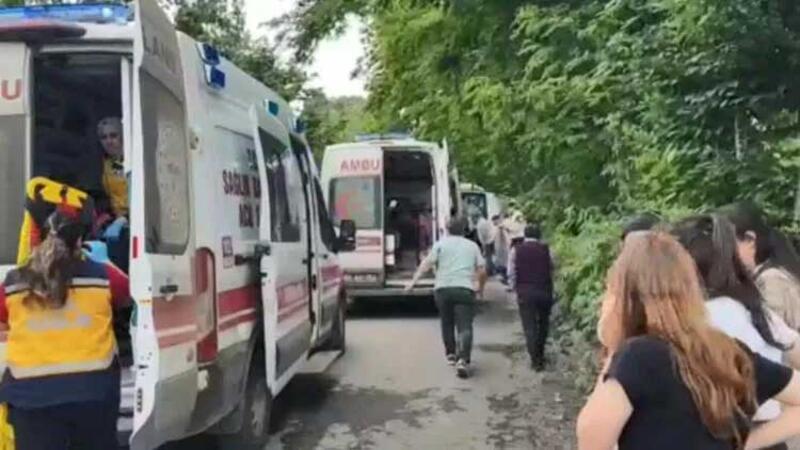 Dekanları taşıyan otobüs kaza yaptı! Prof. Dr. Sıddık Korkmaz hayatını kaybetti