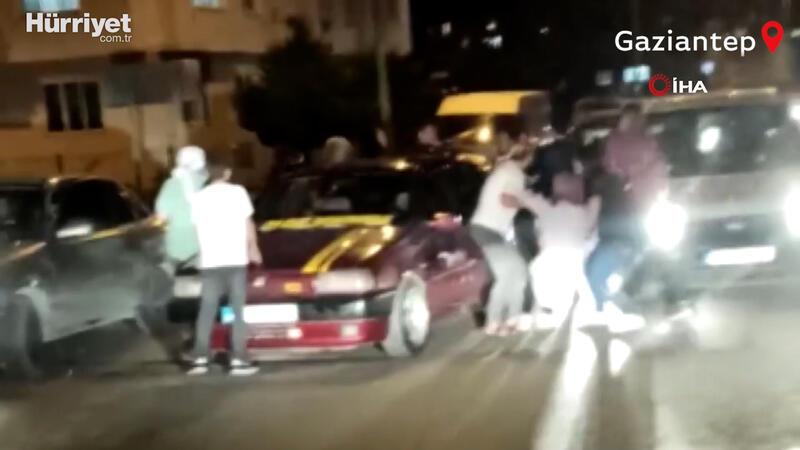 Gaziantep’te hamile kadın bayıldı! Sürücüler kavgaya devam etti