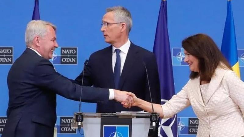 NATO üyelik protokolü imzalandı