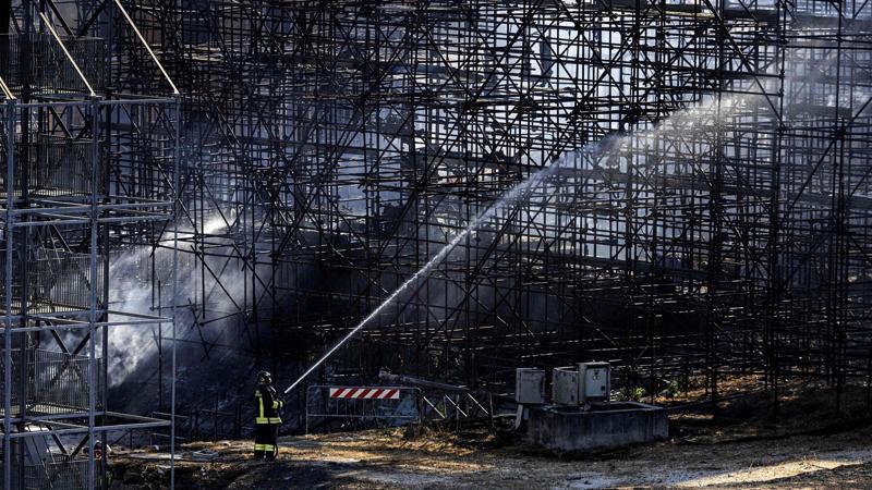 İtalya'daki dünyaca ünlü film stüdyosu Cinecitta’da yangın
