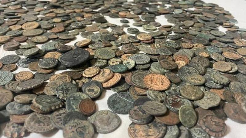 Kahve makinesinden sikke çıktı