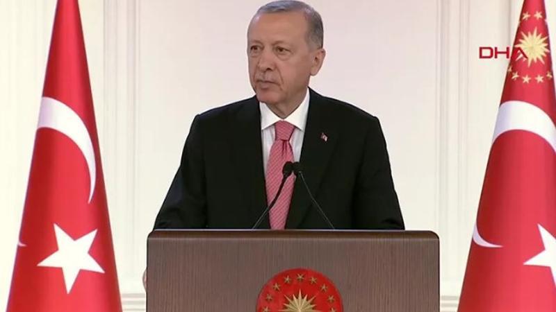 Cumhurbaşkanı Erdoğan, 13. Büyükelçiler Konferansı'nda büyükelçilerle bir araya geldi