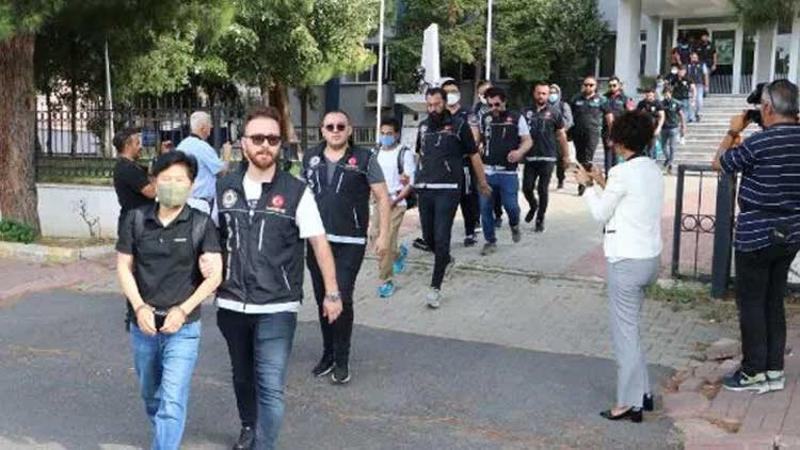 Gemide 242 kilo kokainin ele geçirildiği operasyonda 4 tutuklama