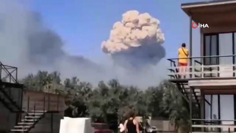 Kırım'da Rus askeri hava üssünde patlama