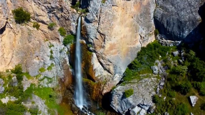 Güzelliği ile mest eden Budakören Şelalesi havadan görüntülendi