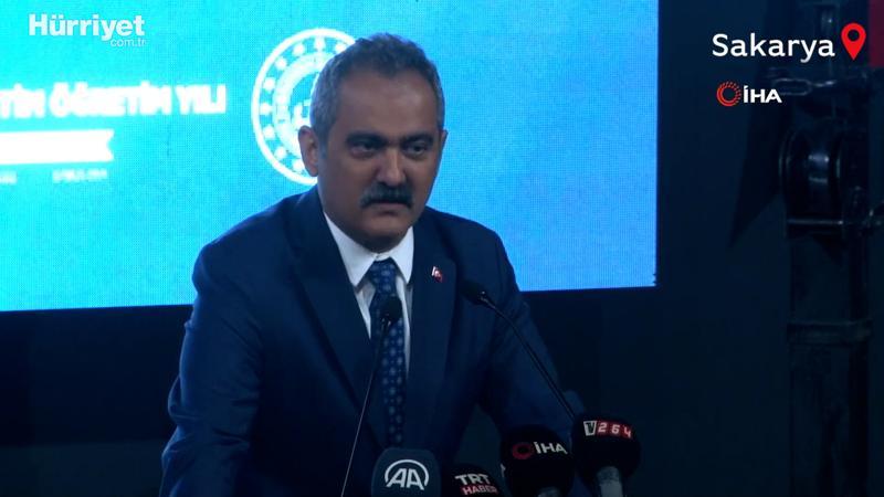 Bakan Özer'den Uzman ve Başöğretmenlik sınavına ilişkin açıklama...