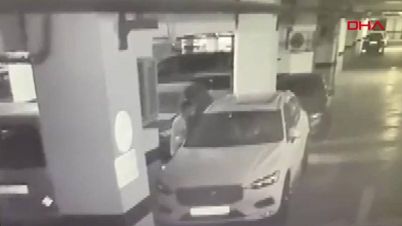 Beylikdüzü'nde hırsızlık için girdiği cipte bulduğu anahtarla otomobili çaldı