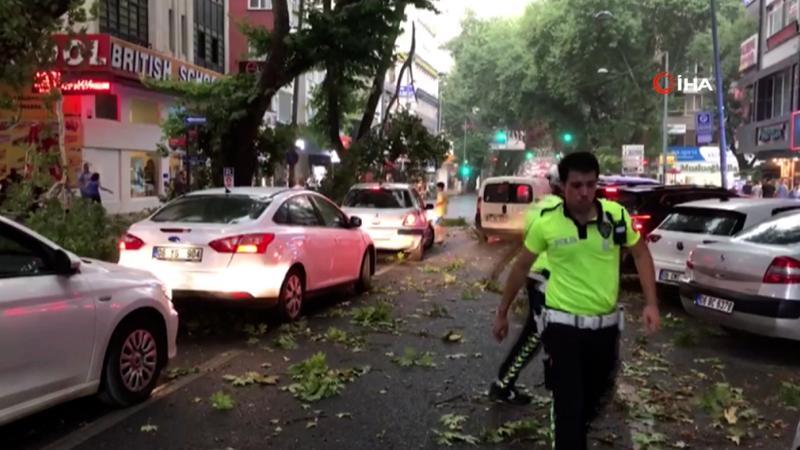 Ankara fırtına ve sağanak yağışa teslim