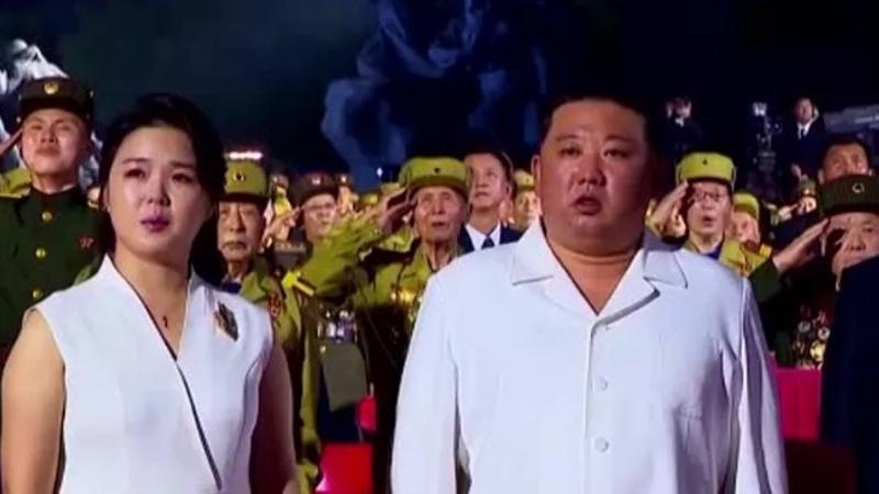 Kuzey Kore First Lady'si gözyaşlarına boğuldu