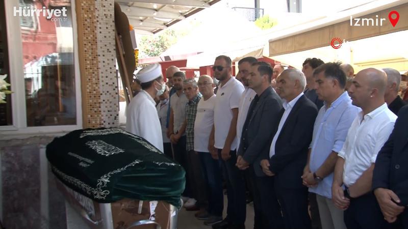 Yeşilçam oyuncusu Rıza Pekkutsal, İzmir’de toprağa verildi