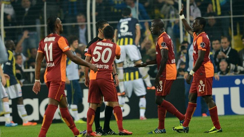 Fenerbahçe Galatasaray maçı saat kaçta, hangi kanalda? Derbi öncesi heyecan dorukta.. 112 yıllık rekabet!