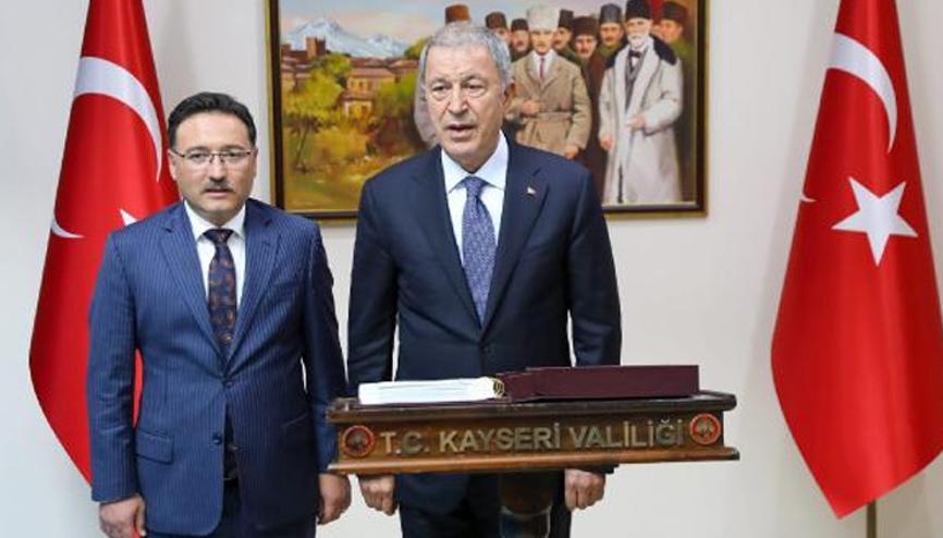 Bakan Akar Kayseride temaslarda bulundu Bakan Akar Kayseride temaslarda bulundu