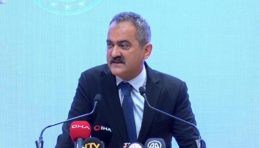 Bakan Özer: Kayıt ve bağış arasında bir ilişki yok Bakan Özer: Kayıt ve bağış arasında bir ilişki yok