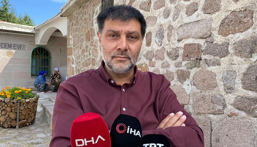 Hüseyin Gazi Vakfı Başkanı Ayyıldızdan tablo açıklaması: Karalama kampanyası Hüseyin Gazi Vakfı Başkanı Ayyıldızdan tablo açıklaması: Karalama kampanyası
