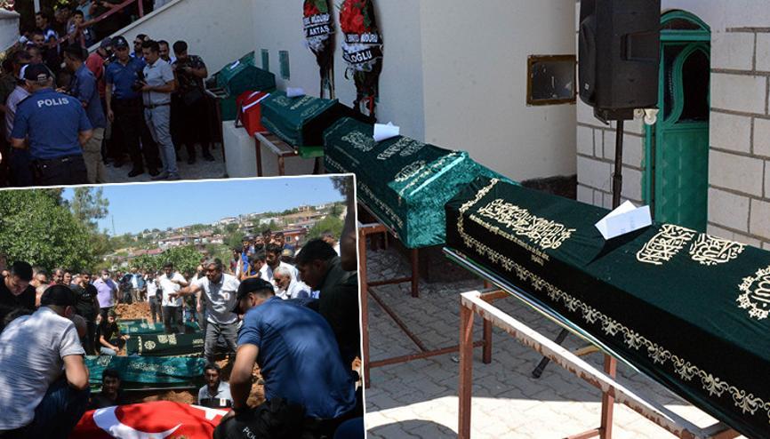 Kahramanmaraşta korkunç olay 5 kişilik aile yan yana toprağa verildi Kahramanmaraşta korkunç olay 5 kişilik aile yan yana toprağa verildi