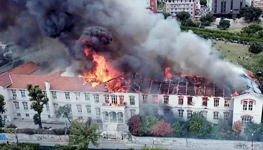 Balıklı Rum Hastanesi neden yandı İtfaiye raporunun ayrıntıları ortaya çıktı Balıklı Rum Hastanesi neden yandı İtfaiye raporunun ayrıntıları ortaya çıktı